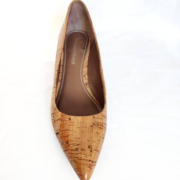 Donald J. Pliner Patent Leather Cork Kitten Pointed Toe Heels 6 M EUC - Picture 4 of 8